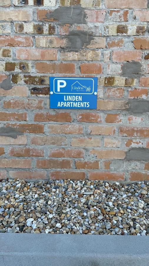 Linden Apartman 104 - Adults Only Mosonmagyaróvár Dış mekan fotoğraf