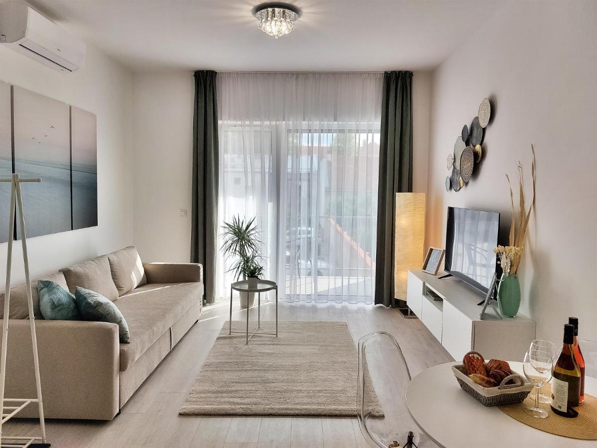 Linden Apartman 104 - Adults Only Mosonmagyaróvár Dış mekan fotoğraf