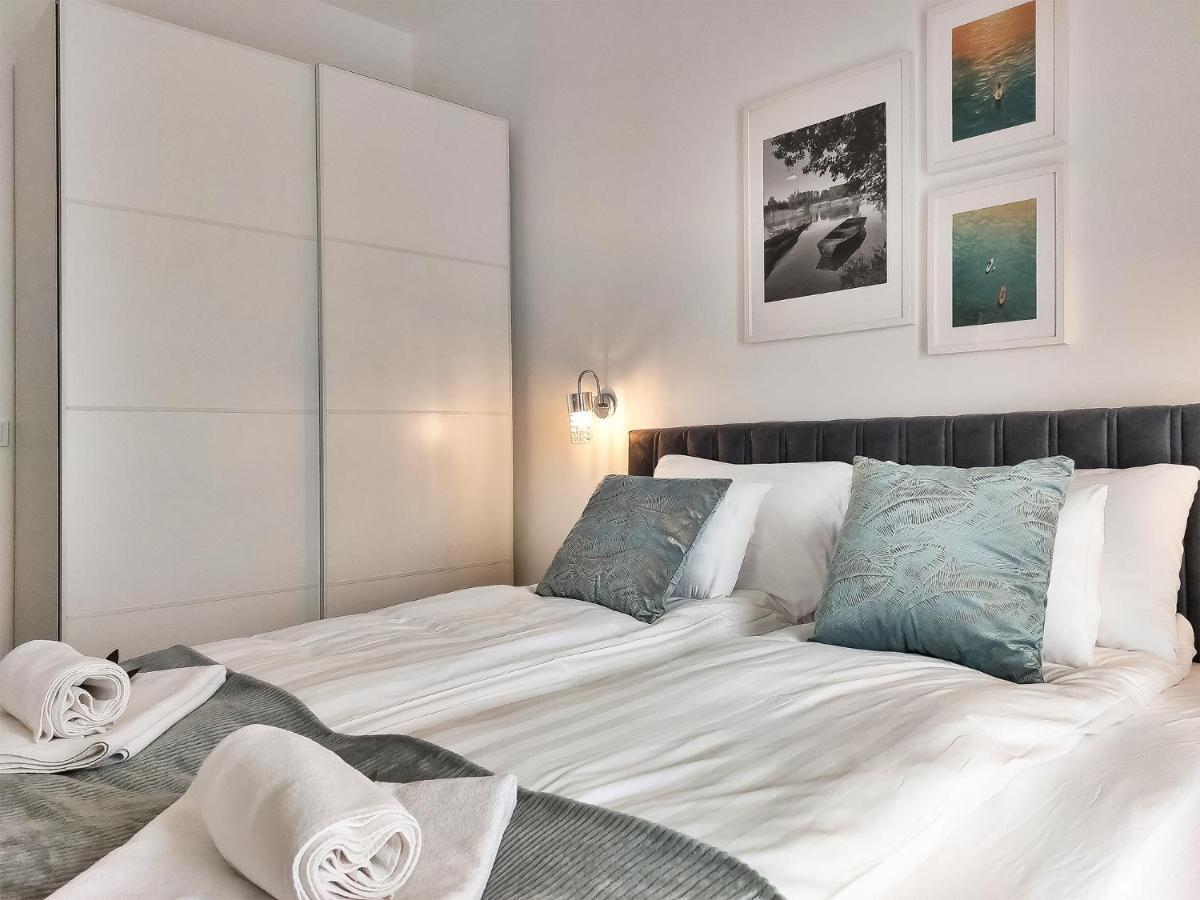 Linden Apartman 104 - Adults Only Mosonmagyaróvár Dış mekan fotoğraf