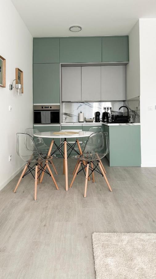 Linden Apartman 104 - Adults Only Mosonmagyaróvár Dış mekan fotoğraf