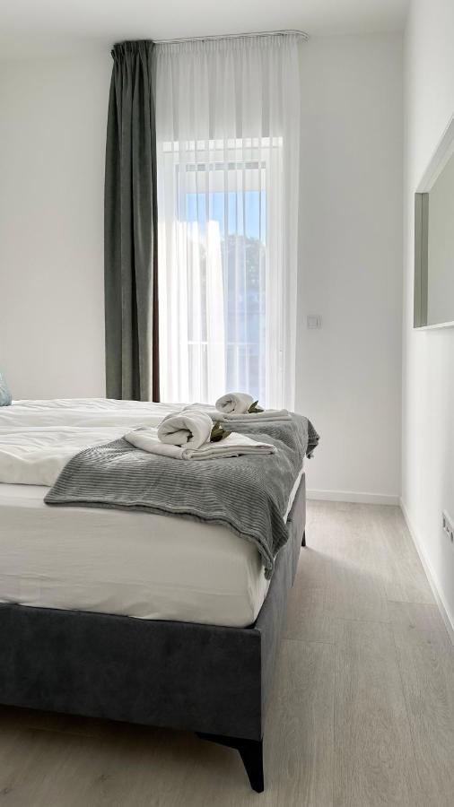 Linden Apartman 104 - Adults Only Mosonmagyaróvár Dış mekan fotoğraf